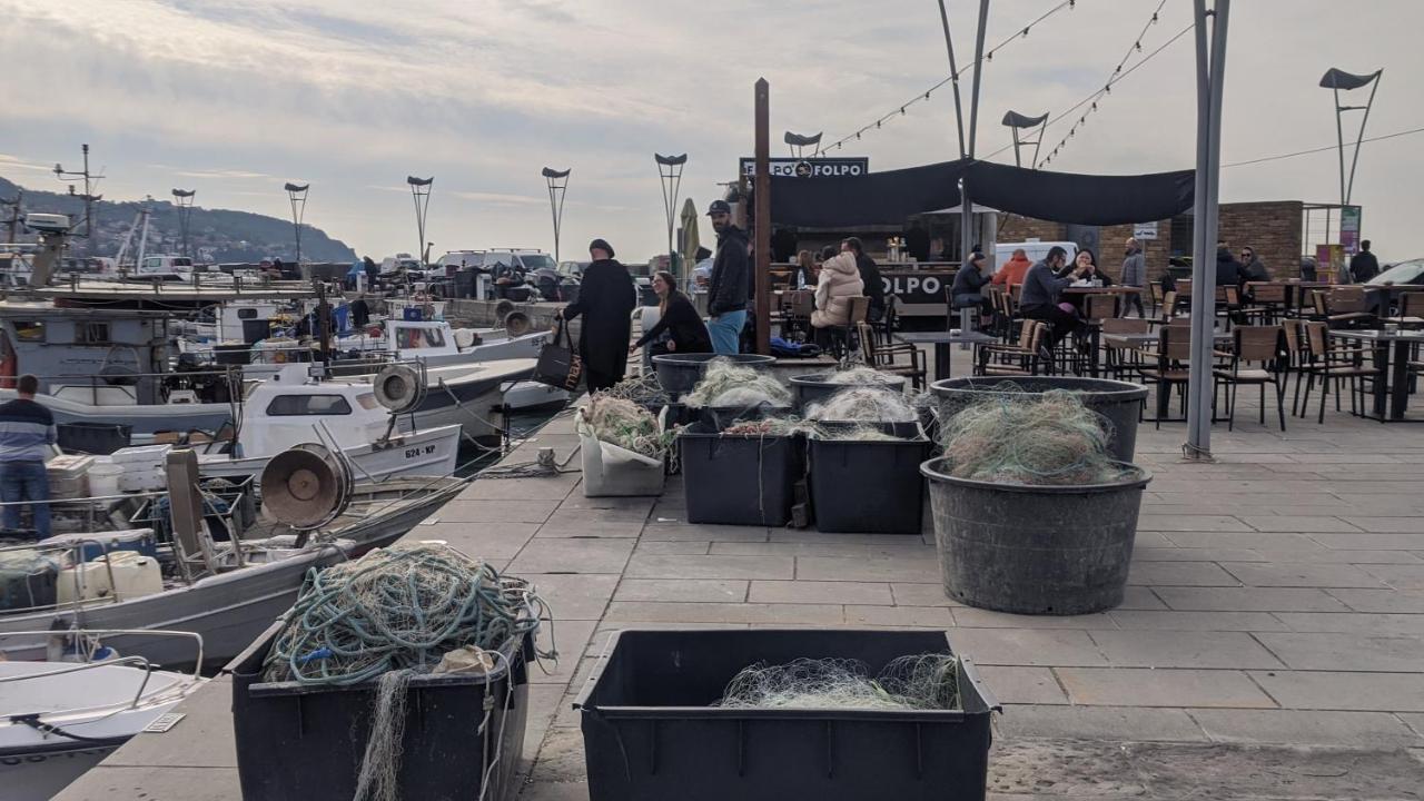 Apartma Ela Capodistria Esterno foto